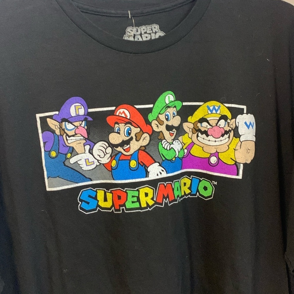 SUPER MARIO BLACK SHORT SLEEVE TEE SHIRT SIZE 2XL 100% COTTON